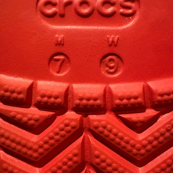 Cars Crocs New! - Picture 2 of 5